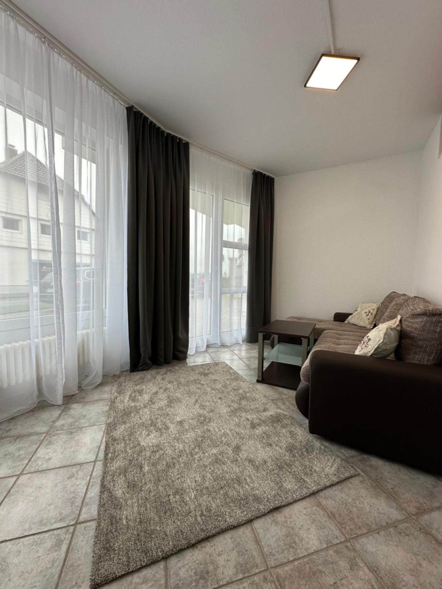 Ferienwohnung Elmira Memmingen Exterior foto